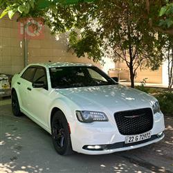 کرایسلەر 300